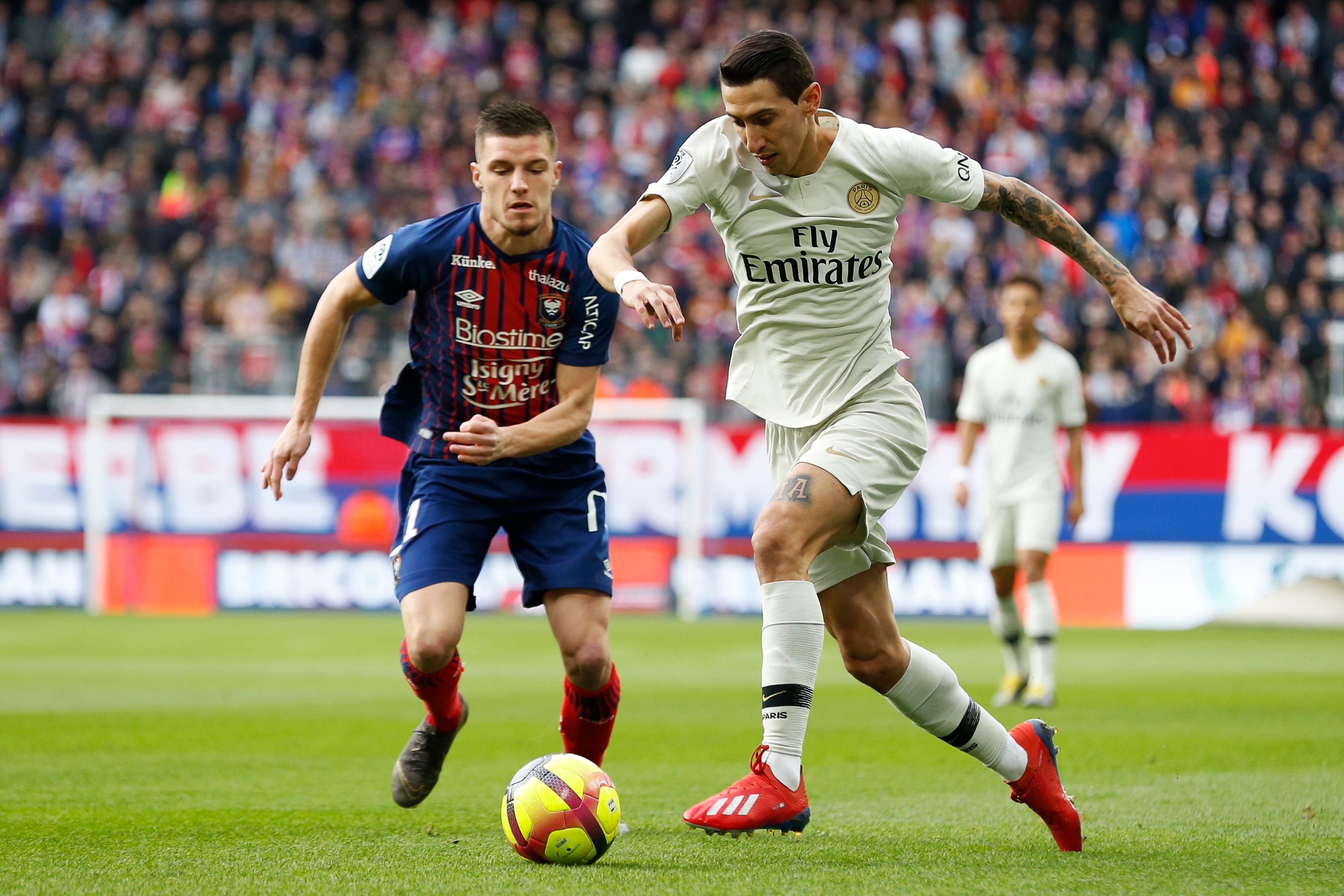 德拉富恩特关注比尔希利：他在U21国家队表现很出色（德拉富恩特看好比尔希利：U21国家队表现抢眼）