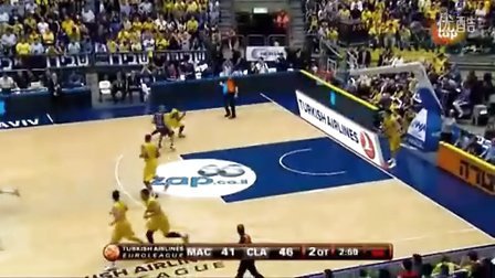 谢文能：感谢一年来支持球队的所有人，谢谢你们的支持和陪伴（谢文能：向所有支持球队的人致谢，感激这一年的陪伴与支持）