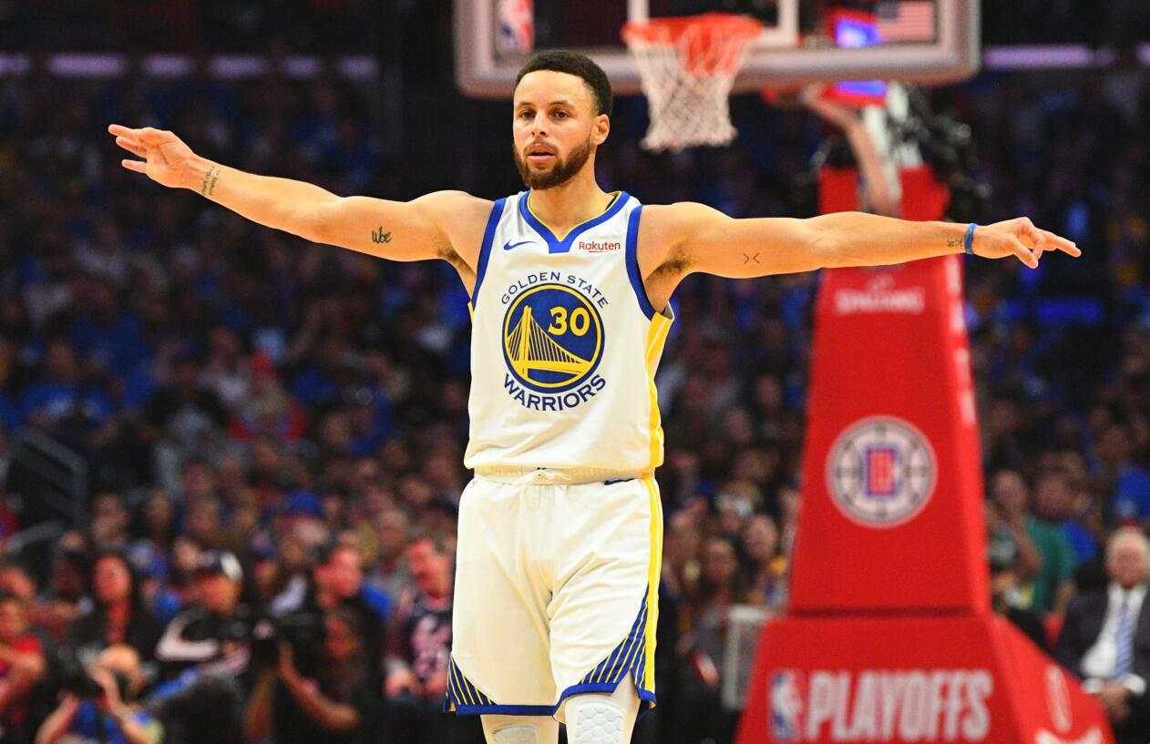 博主：阿方索·戴维斯已回归拜仁合练，有望入选本轮欧冠名单（博主称阿方索·戴维斯已回归拜仁合练，预计入选本轮欧冠大名单）