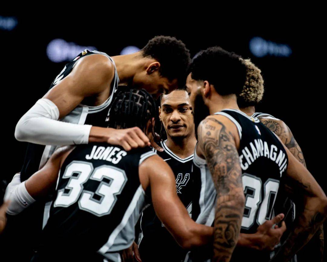 马塞洛：我支持哈维·阿隆索，我们必须留住他，这只是暂时低迷（马塞洛：力挺哈维·阿隆索，必须留住他，这只是阶段性低迷）