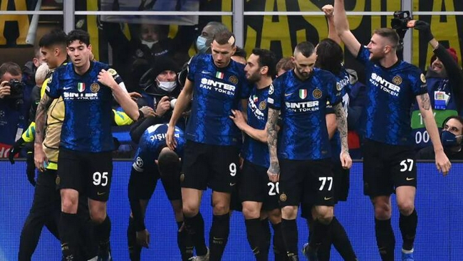 迪巴拉罗马生涯首次在正式比赛中罚丢点球，此前曾18罚全中（迪巴拉罗马生涯点球全中纪录告破：此前18中18，本场首次罚失）