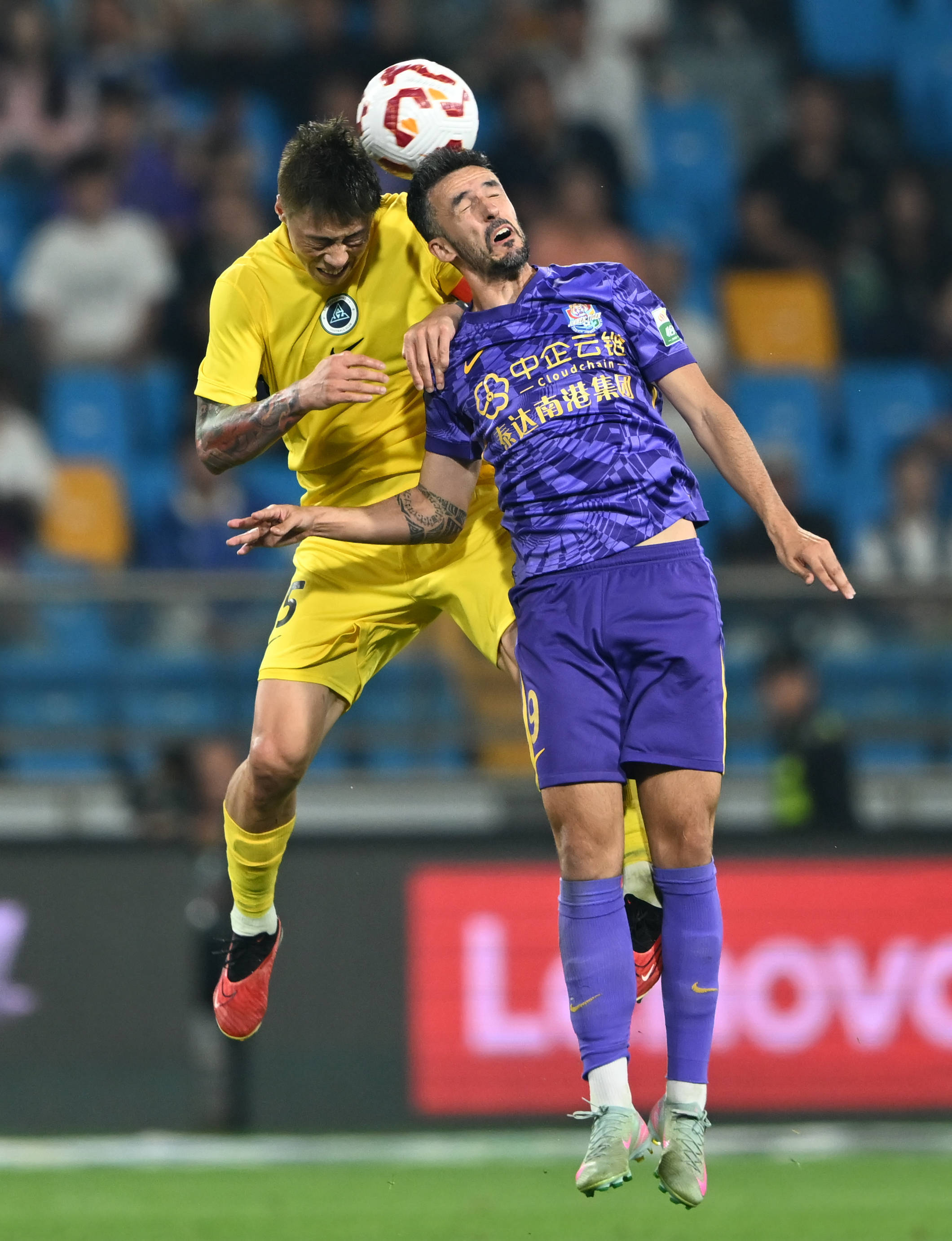 中超比赛精彩回放：上海海港绝杀瞬间,（中超精彩集锦：上海海港绝杀定胜负）