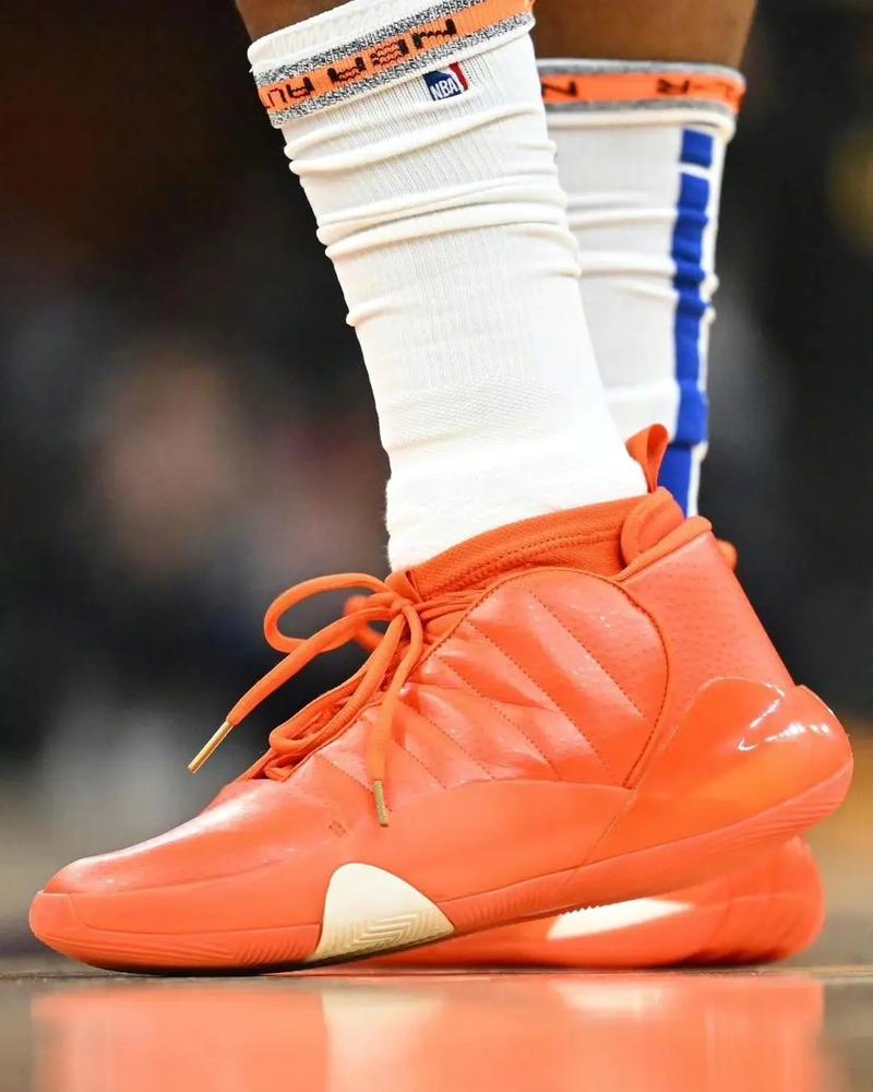 CBA：广东外援爆发 助球队大胜吉林男篮（CBA：广东外援发威，带队大胜吉林男篮）