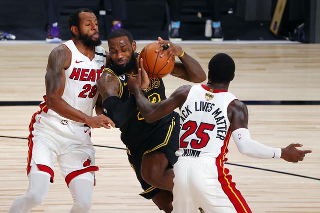 足协杯前瞻：国安时隔7年冲队史第5冠，河南盼成新王创历史（足协杯前瞻：国安时隔七年剑指队史第五冠，河南盼加冕新王改写历史）