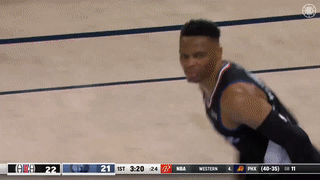 泰伦·卢拒绝采访？快船澄清：采访室没人，快船媒体未随队出征（泰伦·卢被质疑拒采？快船回应：采访室无人，队媒未随队出征）