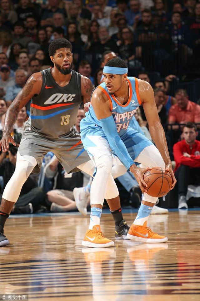 爷青回，维耶里社媒晒与大罗、巴乔、托蒂、卡纳瓦罗等人合照（回忆杀！维耶里社媒晒与罗纳尔多、巴乔、托蒂、卡纳瓦罗等传奇合影）