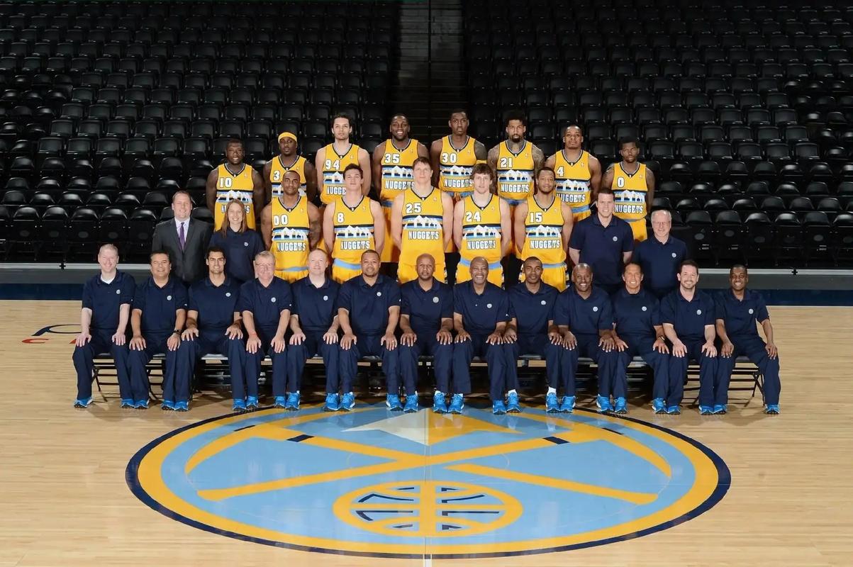 卡列洪：孔蒂和萨里很像总是重复枯燥训练，但这么做效果很好（卡列洪：孔蒂与萨里风格相近，训练虽枯燥反复却成效显著）