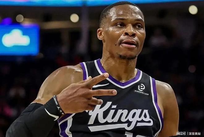 意媒：新队长德赫亚带队迎联赛首胜，佛罗伦萨新帅盼迅速脱困（意媒：队长德赫亚率队拿下联赛首胜，佛罗伦萨新帅渴望尽快止颓）