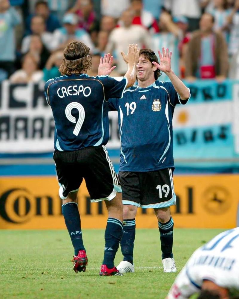 欧文快攻上篮制胜（欧文快攻上篮锁定胜局）