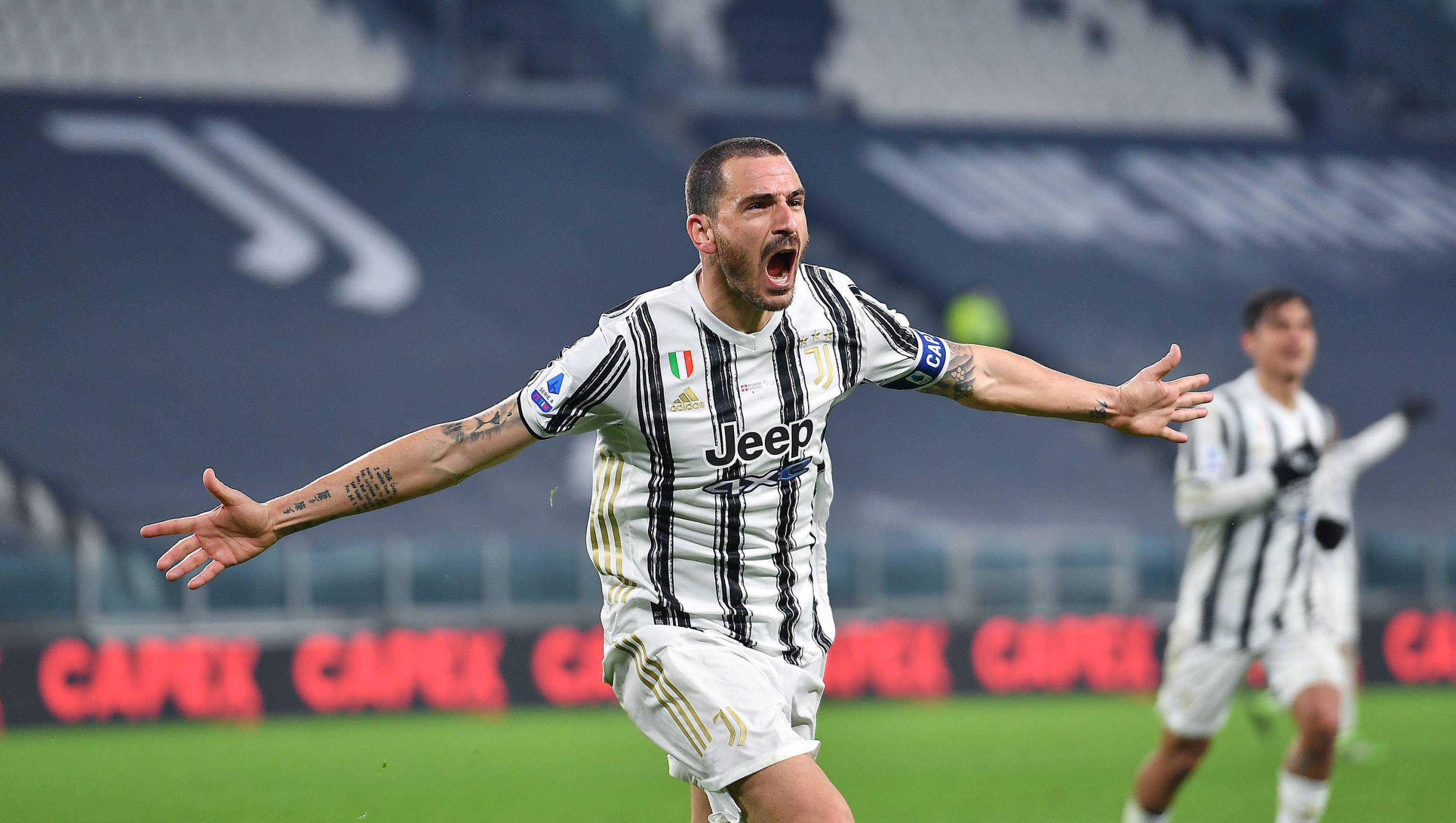 新援哈托身穿世俱杯冠军徽章球衣亮相，切尔西将持有4年（切尔西新援哈托穿世俱杯冠军徽章战袍亮相，合同期4年）