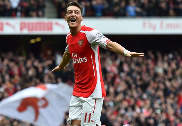 科隆4-1大胜九人汉堡，卡明斯基、马拉破门，菲拉伊、维埃拉离场（科隆4-1击退九人汉堡，卡明斯基、马拉建功，菲拉伊与维埃拉被罚下）