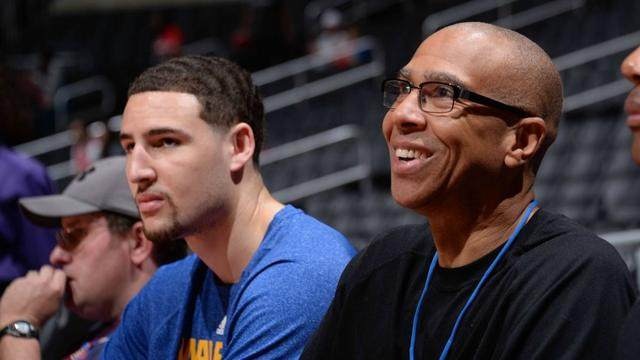 早报：速效救心丸销量突然大增，有什么头绪吗？（早报：速效救心丸销量飙升，原因何在？）